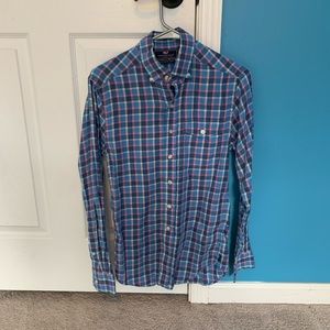Vineyard Vines xs button down shirt